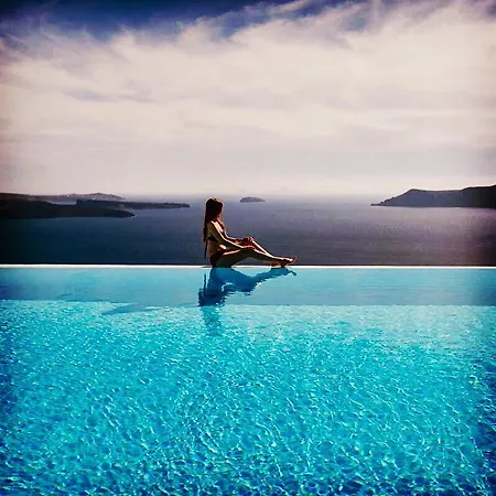 מלון Csky Santorini